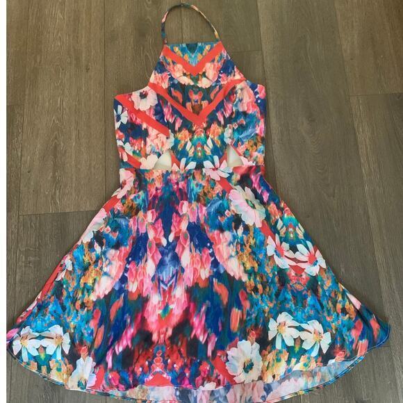 NBD x‎ the Naven Twins Sahara High Neck Halter Dress Size Small - Picture 4 of 6